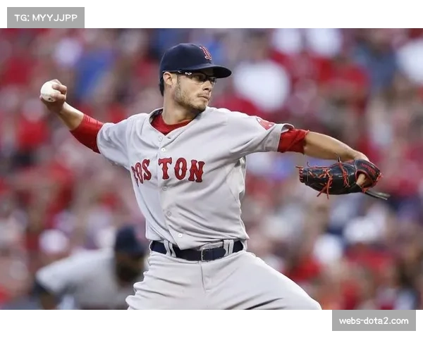 春训实时:扬基与红袜比赛因无人机非法飞越赛场上空而短暂中断 春训实时:扬基与红袜比赛因无人机非法飞越赛场上空而短暂中断